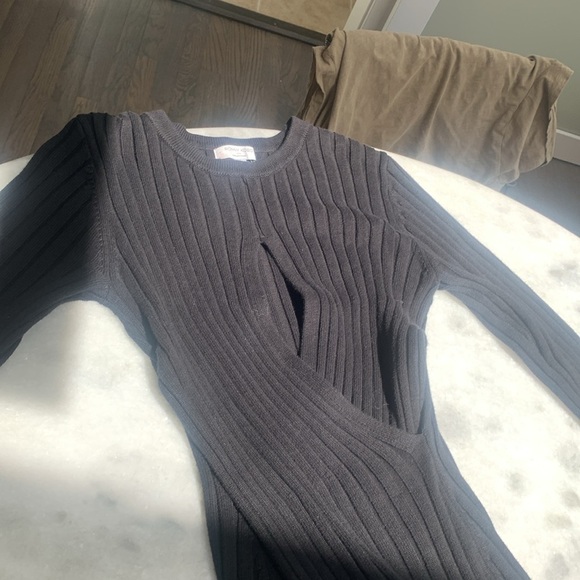 Ronny Kobo Crisscross Cut Out Long Black Sweater M-Large ( label is XL) - Picture 10 of 11